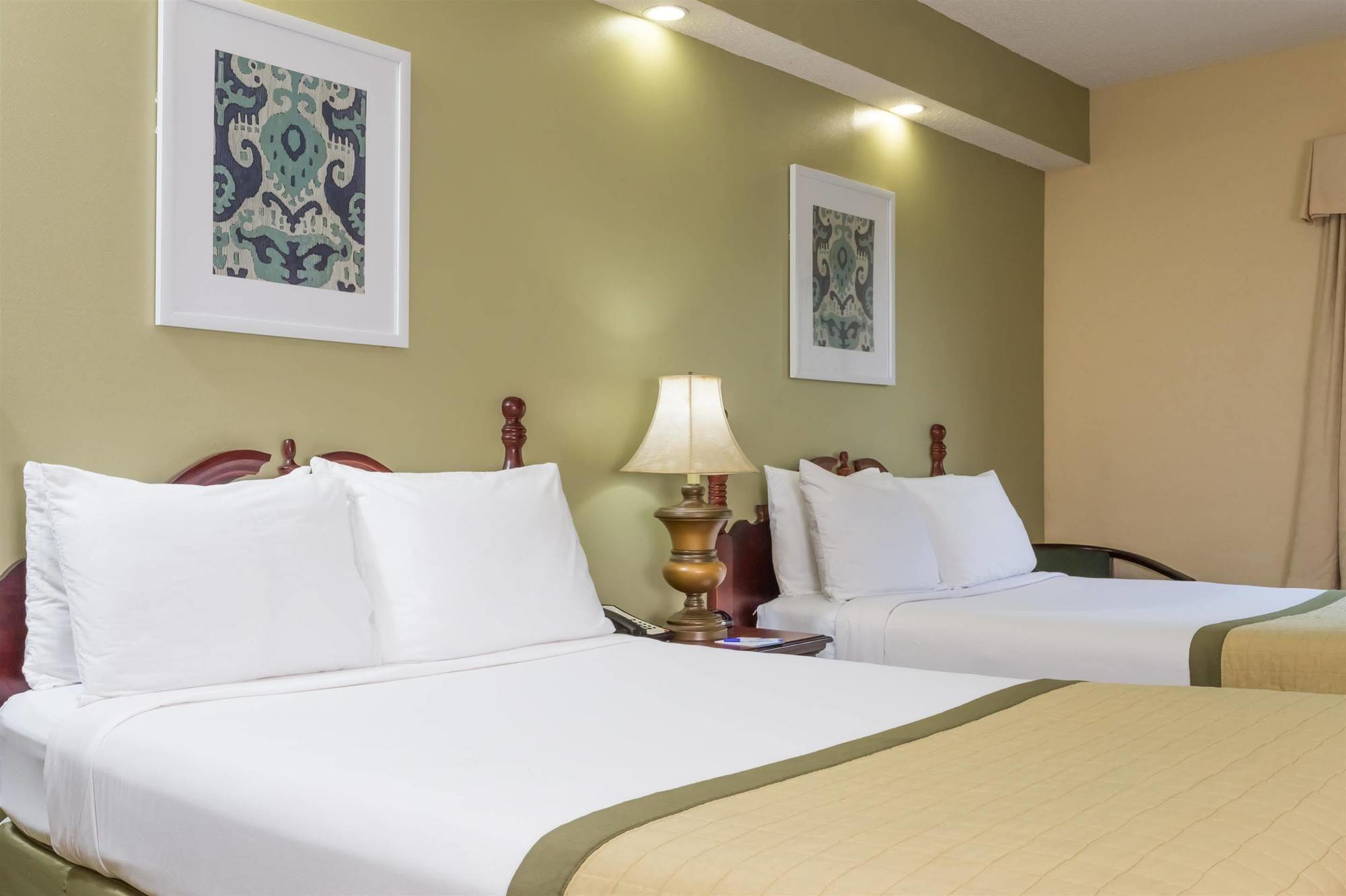 Baymont By Wyndham Lakeland Εξωτερικό φωτογραφία